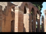 04073 ostia - regio i - insula vii - caseggiato dei misuratori del grano (i,vii,1-2) - via della fortuna - blick ri nordwesten.jpg